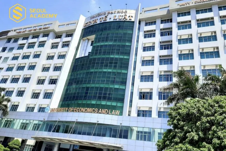 Đại học Kinh tế - Luật TPHCM