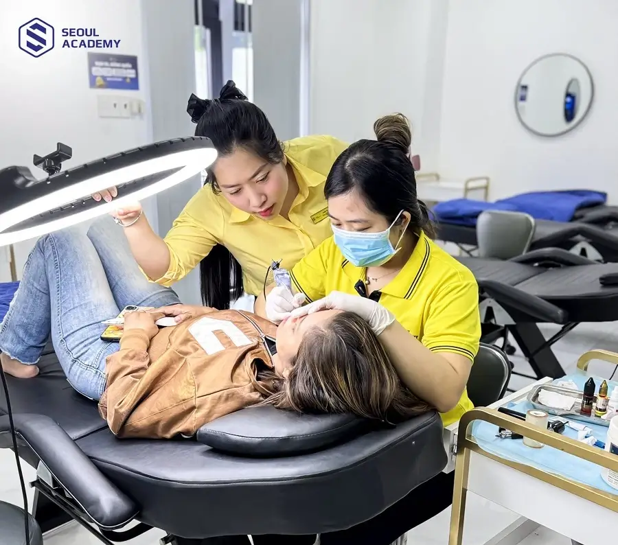 Ngành nào sẽ hot trong 5 năm tới? Nghề spa - Thẩm mỹ là lựa chọn nghề hot trong tương lai 5 năm tới