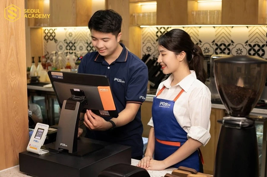 Kinh doanh - bán hàng là lĩnh vực bạn vẫn có thể thử sức nếu học trái ngành