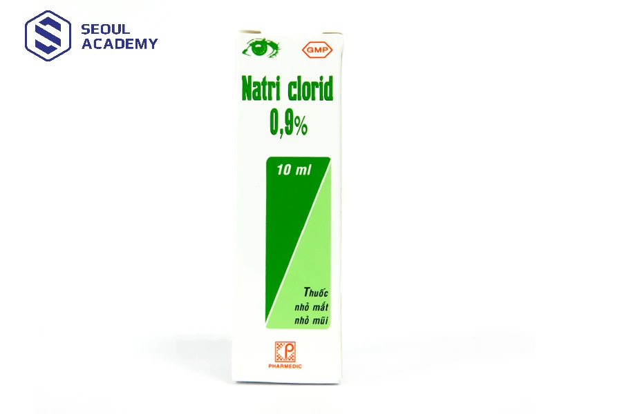 Nước muối sinh lý dành riêng cho việc vệ sinh mắt