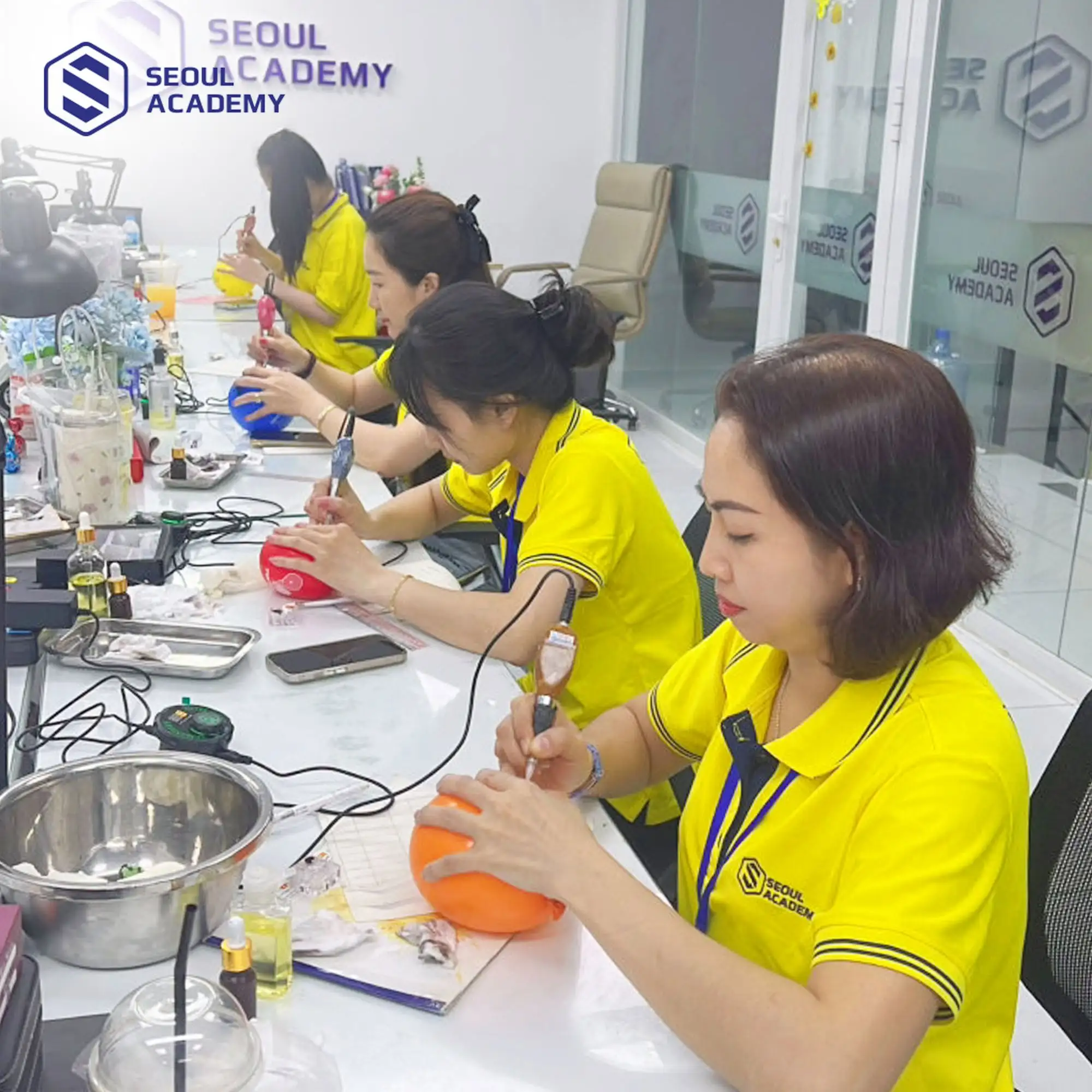 Học phun xăm từ 3-6 tháng là thành nghề