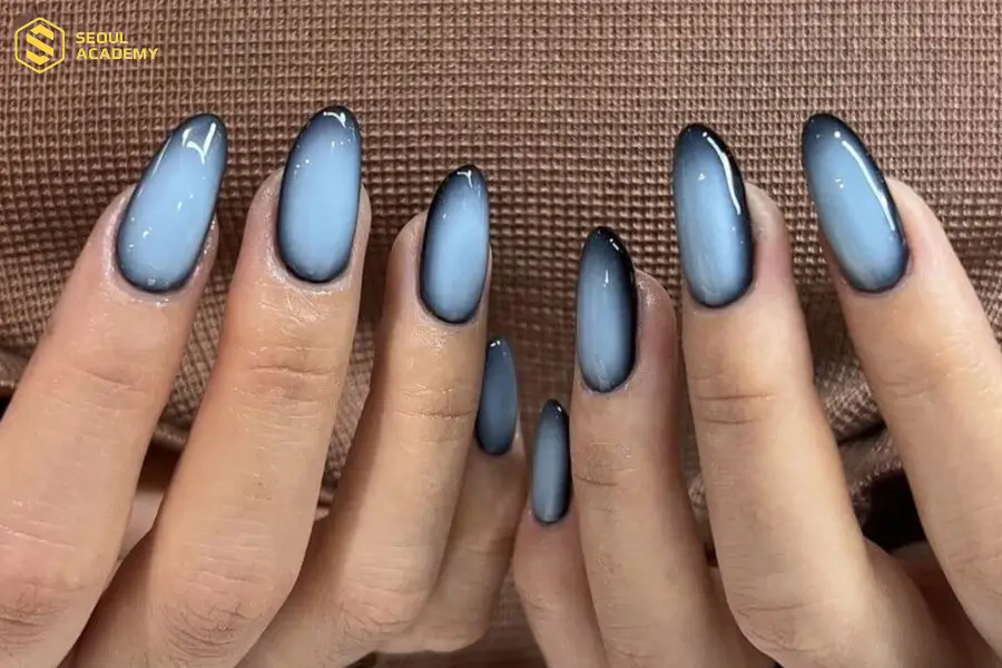 Mẫu nail từ sơn gel xám
