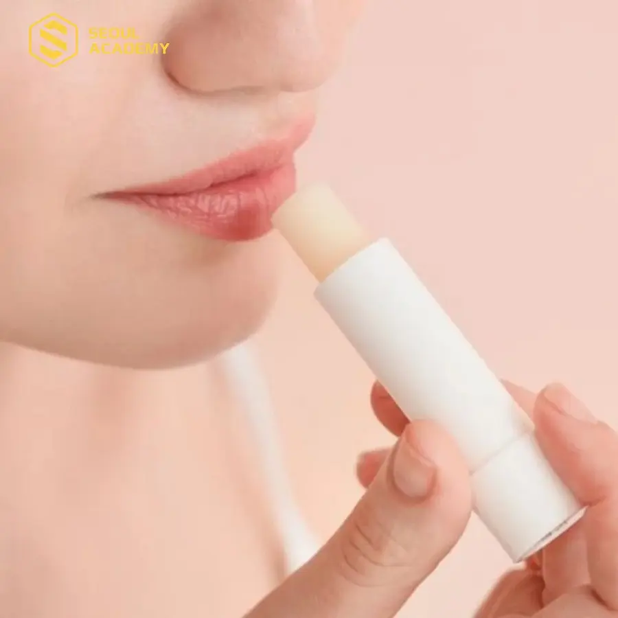 Tuân thủ chăm sóc môi đúng theo chỉ dẫn để đảm bảo an toàn và đạt được hiệu quả thẩm mỹ như mong đợi