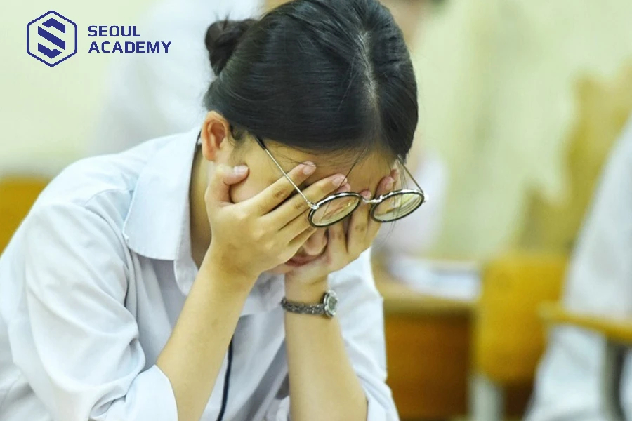 Học sinh cần đảm bảo điểm số của mình trên 5 để k phải thi lại