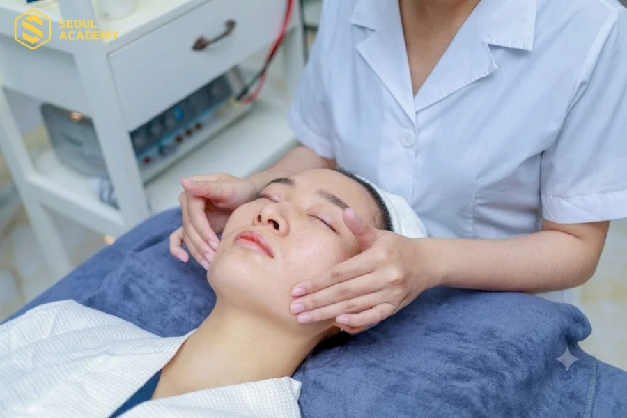 Ngoài đào tạo Hạ Spa còn có các dịch vụ chăm sóc sắc đẹp