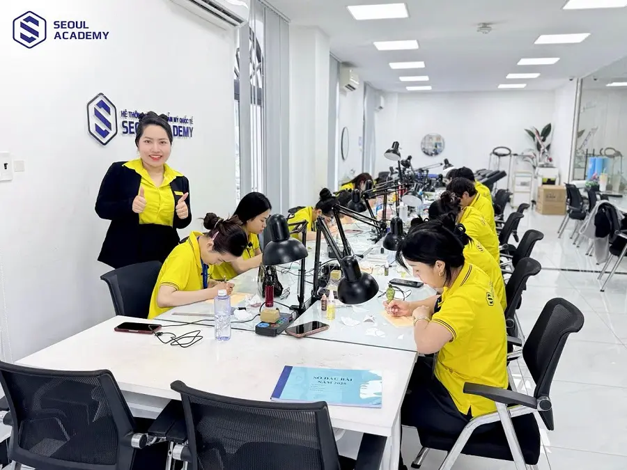 Học nghề phun xăm thẩm mỹ có nhiều cơ hội việc làm