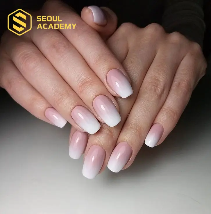 Chi tiết cách làm nail ombre với kỹ thuật đơn giản