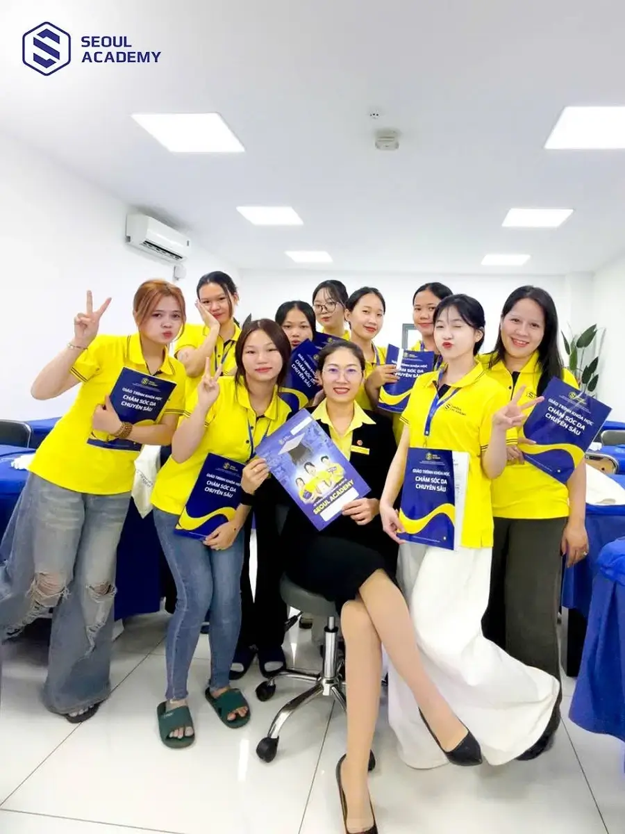 Khóa học tại Seoul Academy được thiết kế theo lộ trình bài bản được đội ngũ giảng viên kinh nghiệm dẫn dắt