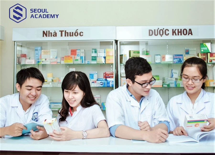Khoa Dược - Đại học Y Hà Nội là địa chỉ học làm mỹ phẩm uy tín, chuyên nghiệp
