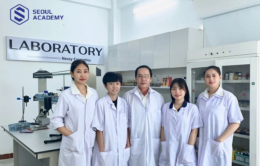 Học mỹ phẩm handmade uy tín, chuyên nghiệp tại Nessy