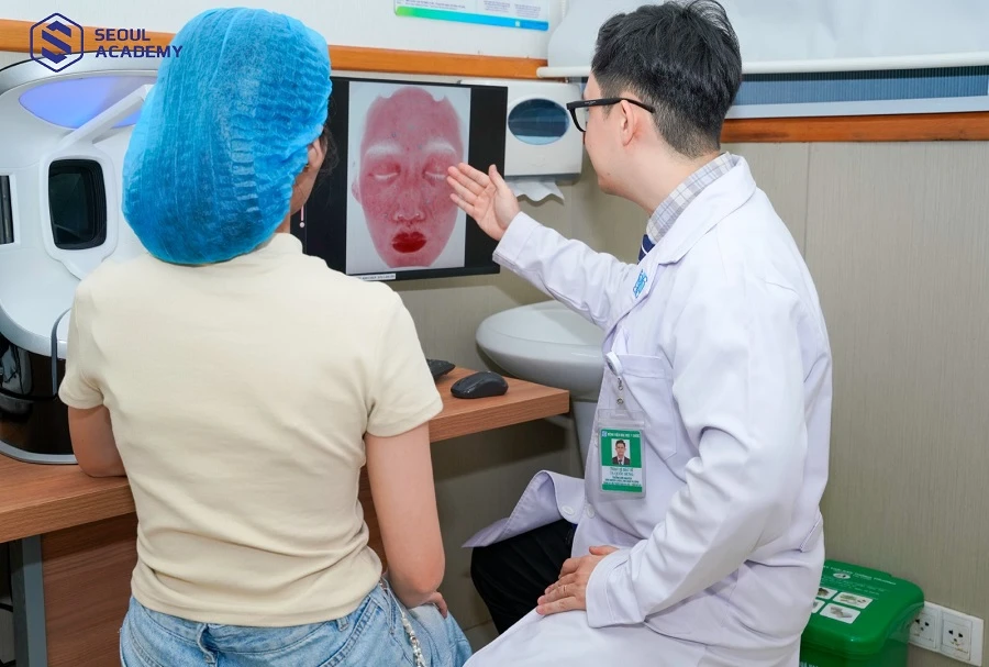 Đại học Y dược TPHCM có các khóa bồi dưỡng ngắn hạn về điều trị laser