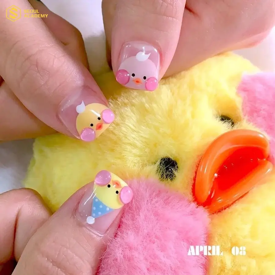 Nail vịt vàng rất hợp với các bé