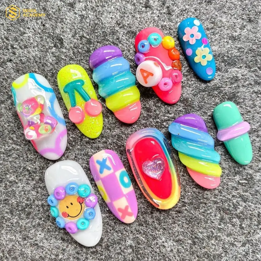 Mẫu nail nhiều màu sắc thích hợp cho bé 5-10 tuổi