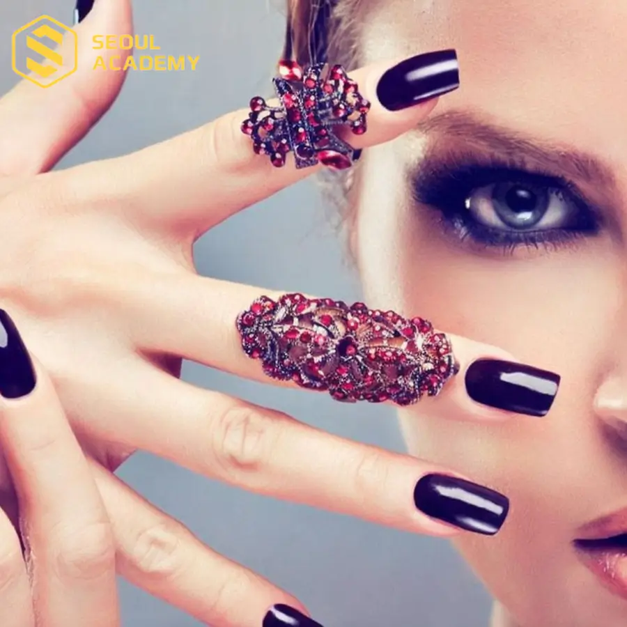 Nail ngắn tự nhiên giúp màu lên cực chuẩn
