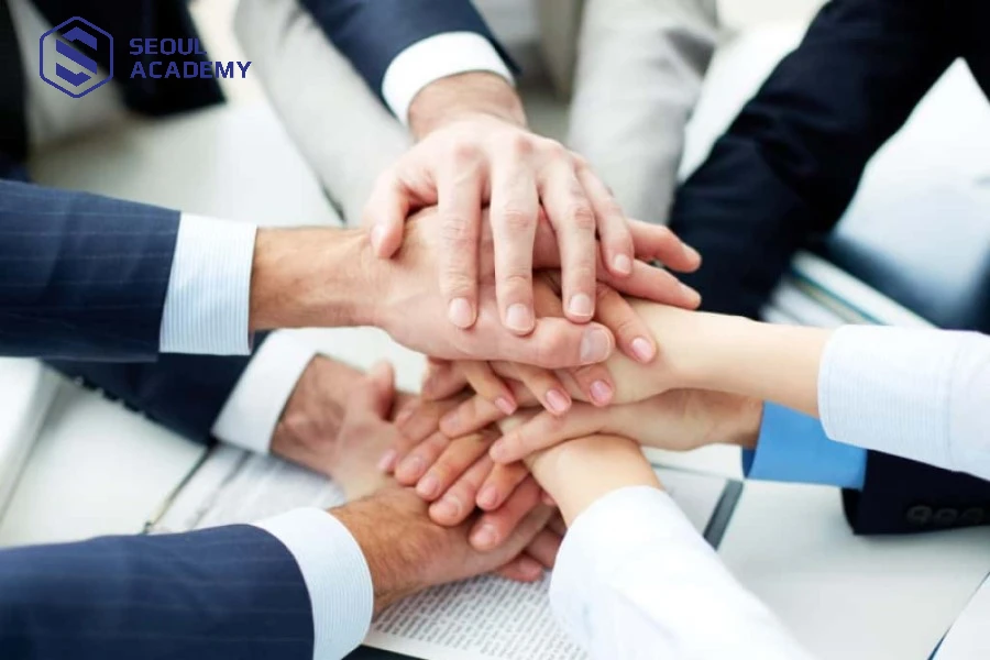 Các mối quan hệ nên dựa trên nguyên tác bình đẳng và tôn trọng