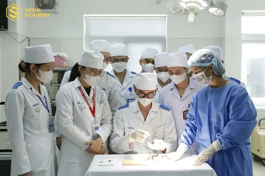 Học viện Quân y là đơn vị trực thuộc Bộ Quốc Phòng