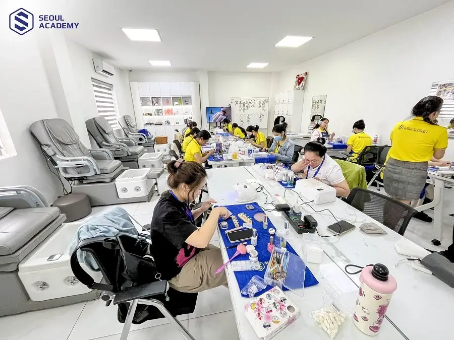 Kinh nghiệm là yếu tố quan trọng cần được tích lũy khi có ý định mở tiệm kinh doanh riêng