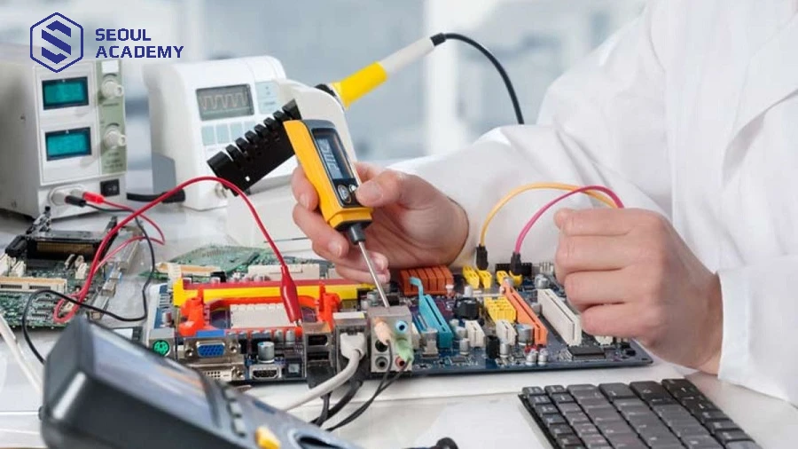 Nhu cầu lắp ráp, sửa chữa trong lĩnh vực điện - điện tử vô cùng thiết yếu