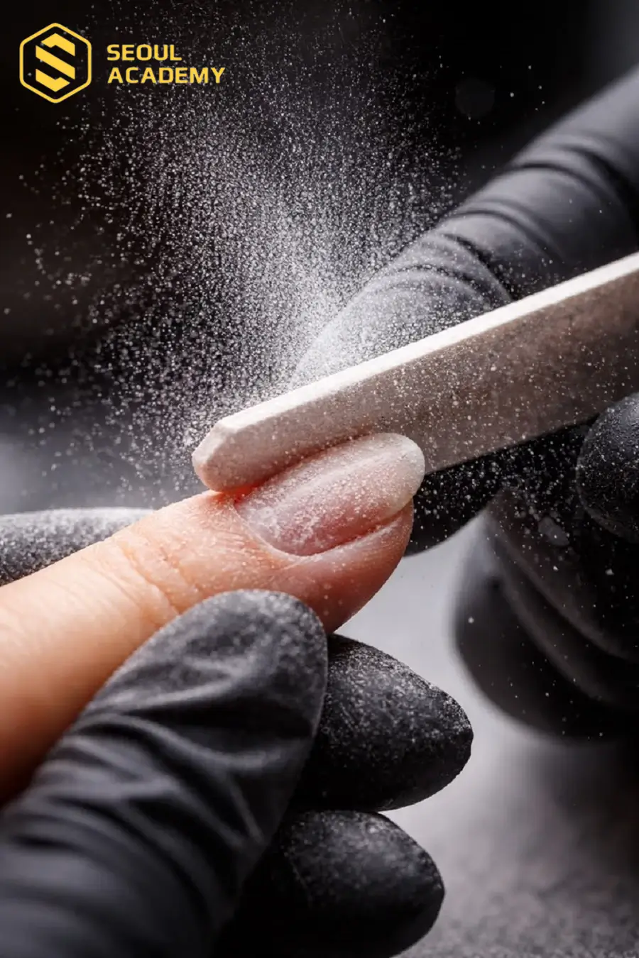 Chăm sóc móng chuyên nghiệp tại tiệm nail Thùy Thỏ