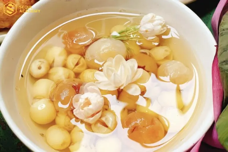 Người xăm môi hoàn toàn có thể ăn hạt sen