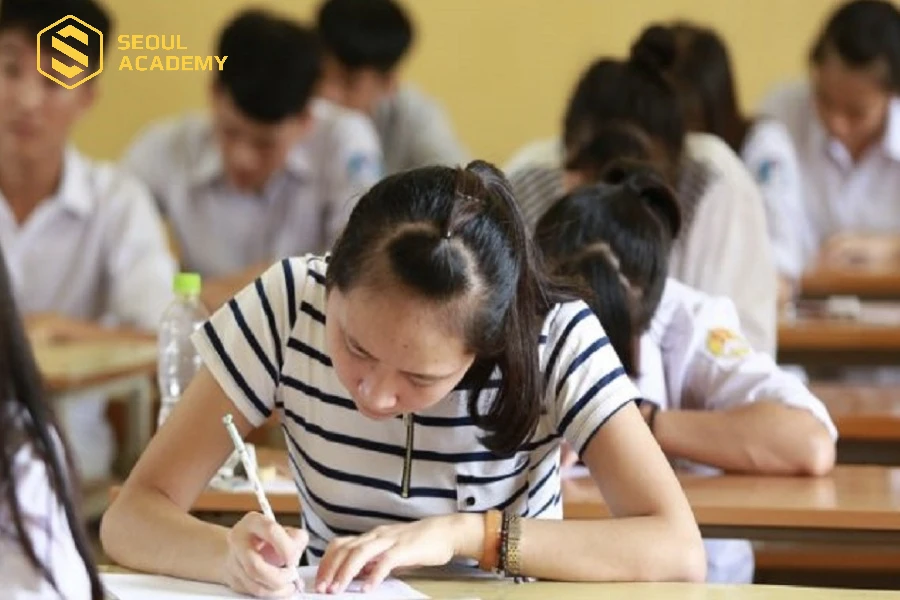 Thí sinh tự do nên đọc thông báo tuyển sinh của trường để biết rõ hơn quy định