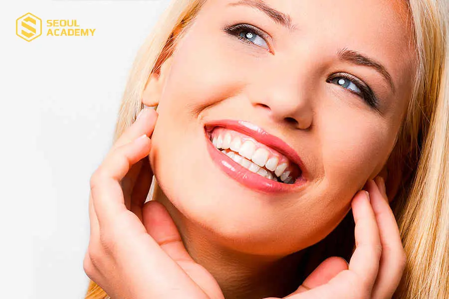 Môi bị nhiễm trùng có thể do sử dụng mực xăm kém chất lượng