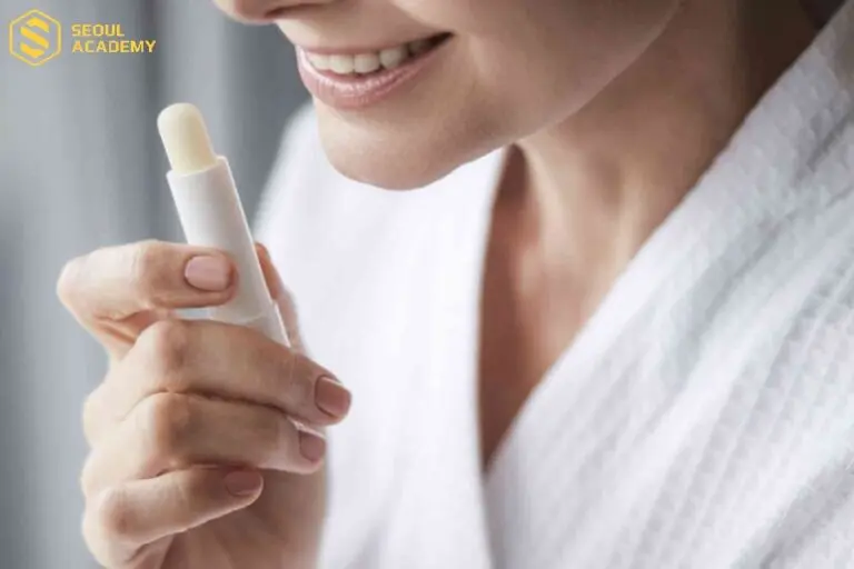 Lựa chọn các sản phẩm kích màu môi cần đảm bảo chất lượng và sử dụng an toàn để đạt được hiệu quả như mong đợi