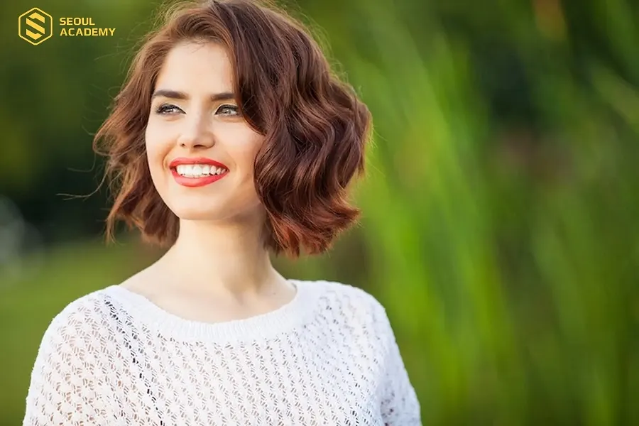 Khi áp dụng cách đánh má hồng cho mặt tròn cần thực hiện theo nguyên tắc để đảm bảo tạo hiệu ứng thị giác phù hợp