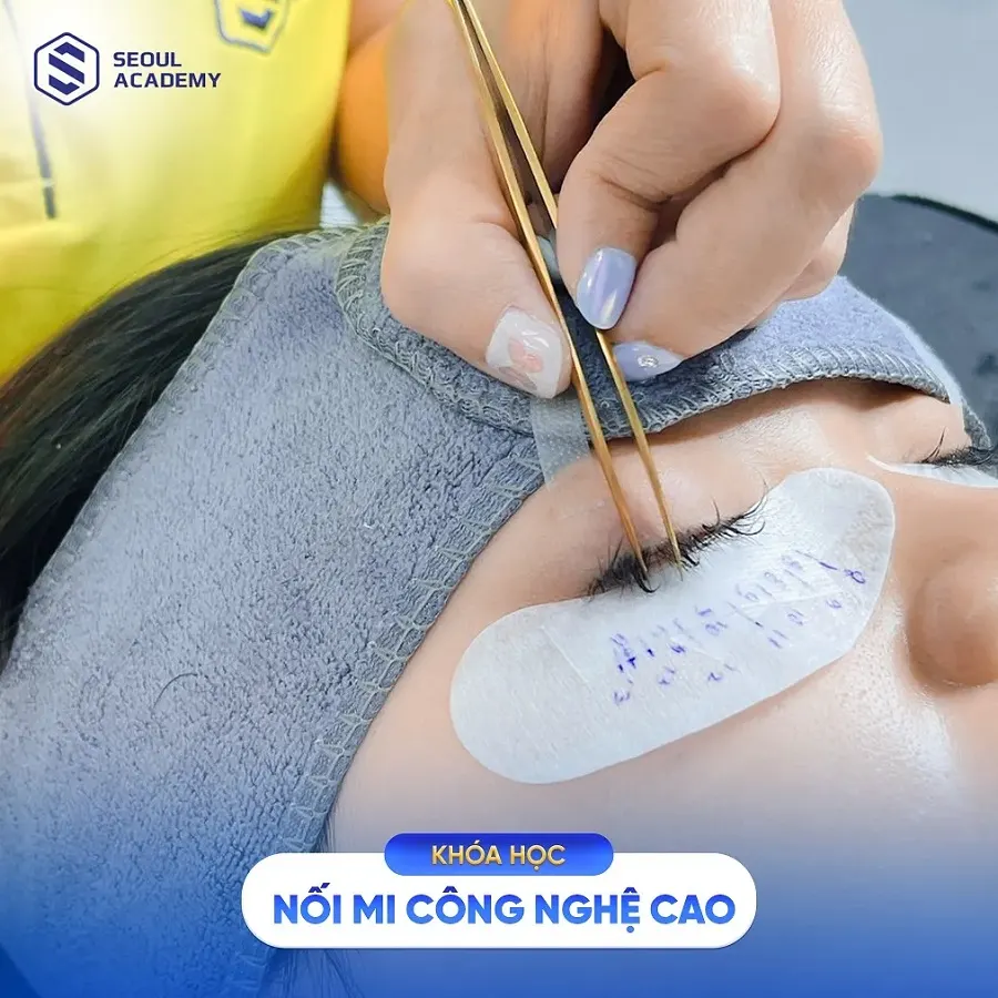 Trong nối mi có các thông số cốt lõi bao gồm độ dài, độ dày và độ cong