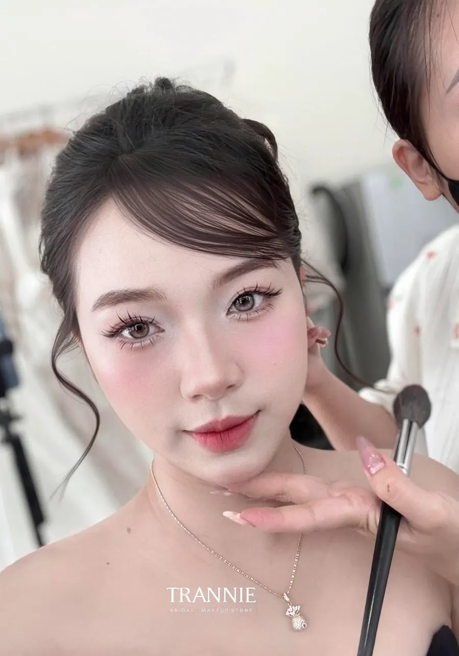 Trannie makeup là một địa chỉ đào tạo không thể bỏ qua nếu bạn đang tìm kiếm khóa học makeup ở Nha Trang có tính ứng dụng