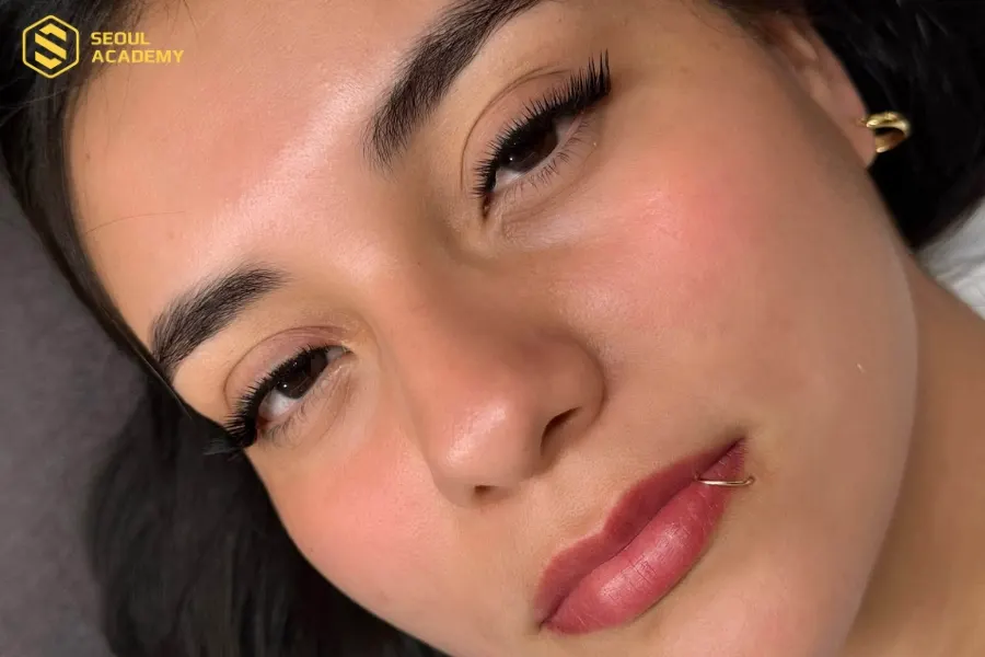 Trần Hoàng Nhân Beauty Academy Vietnam là nơi đào tạo nối mi chuyên nghiệp