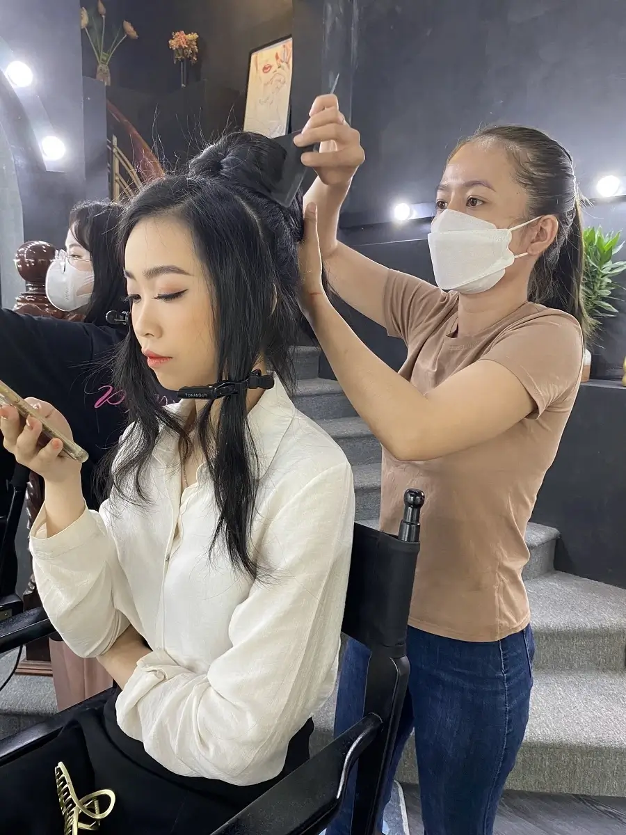 Tuân chủ các bước cần thiết khi mở tiệm kinh doanh makeup