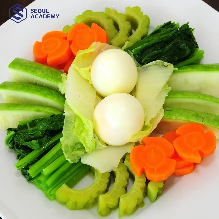 Ăn rau củ luộc mềm là lựa chọn phù hợp với người mới phun xăm