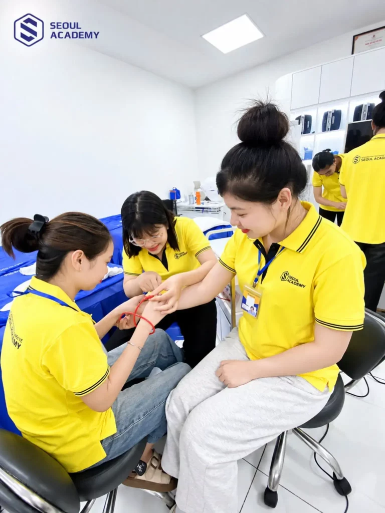 Khoá học nail chuyên nghiệp tại Seoul Academy