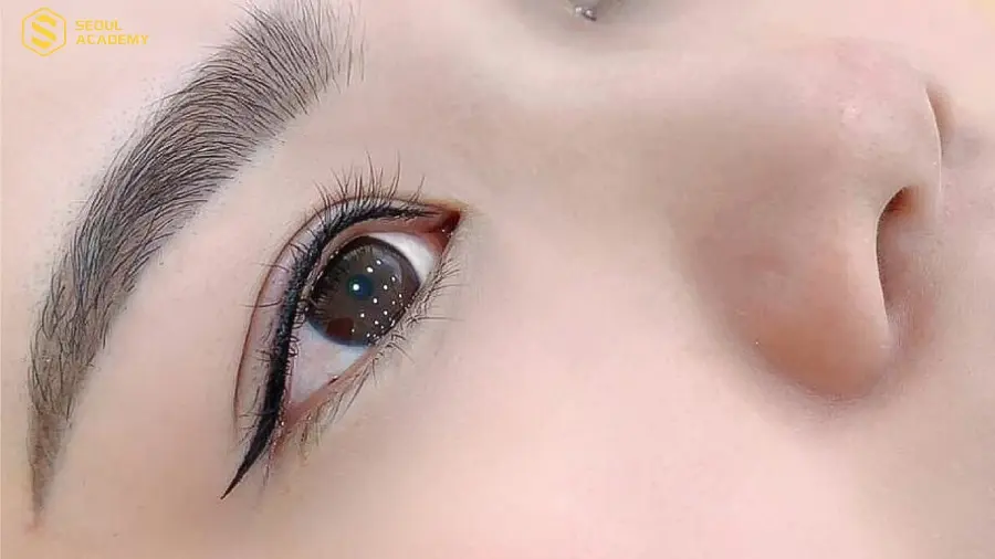 Mắt một mí vẫn có thể lựa chọn phun mí mắt để cải thiện