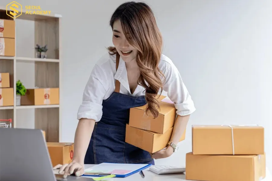 Thương mại điện tử là ngành nổi bật hiện nay
