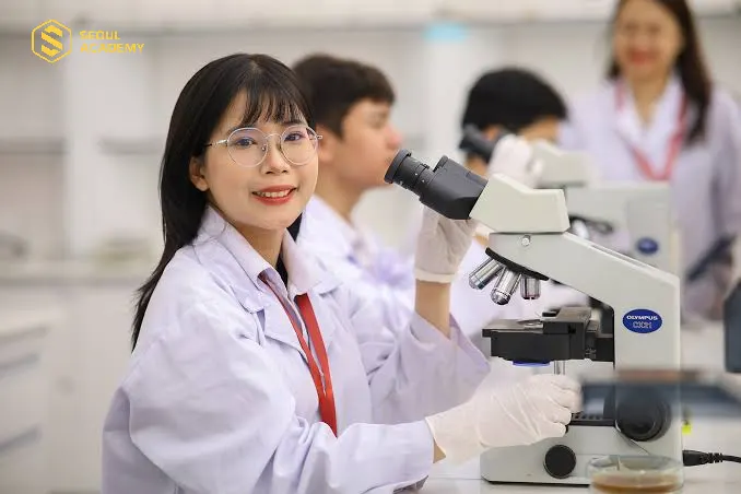Con gái vẫn có thể lựa chọn học ngành kỹ thuật nếu có đam mê và khả năng tư duy logic