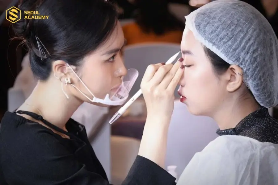 Bị già sau phun mày vẫn có thể khắc phục lại được