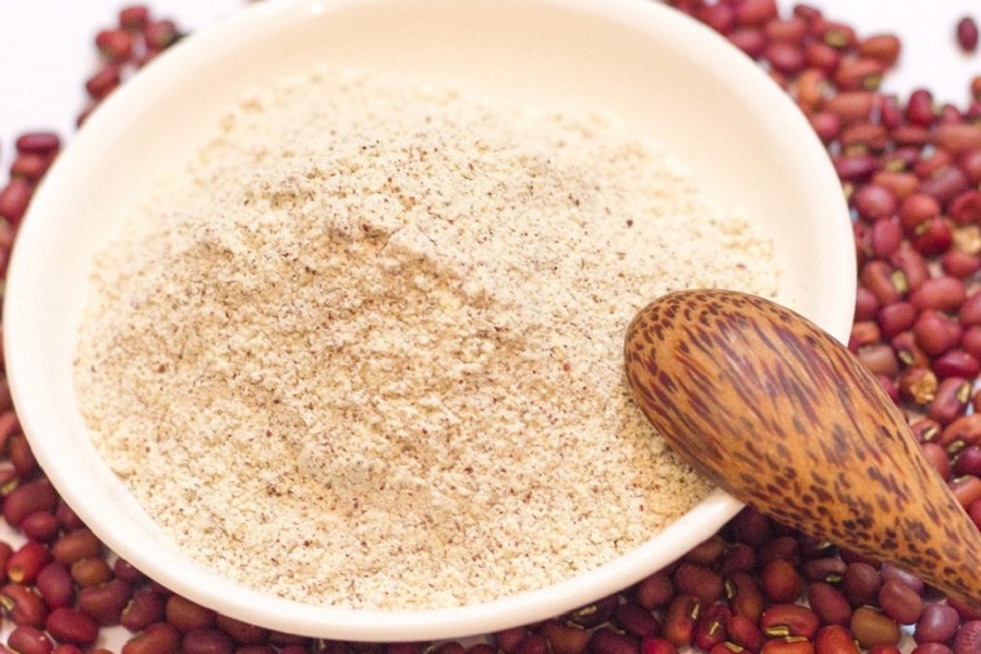Bột đậu đỏ dùng làm mặt nạ là cách dưỡng trắng da