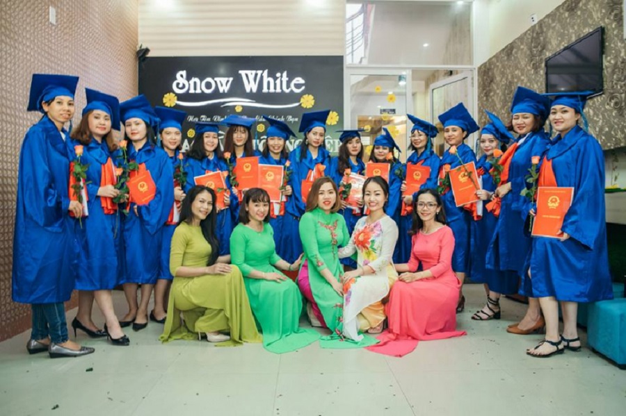 Trung tâm đào tạo nghề làm đẹp Snow White