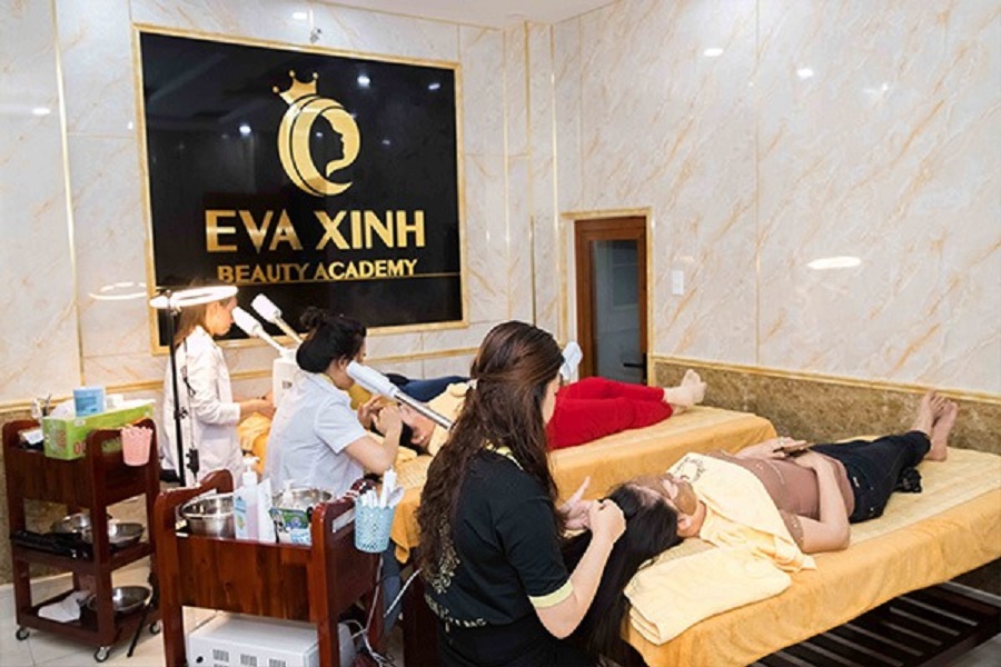 Eva Xinh là một trung tâm dạy nghề spa rất nổi tiếng tại Hà Nội