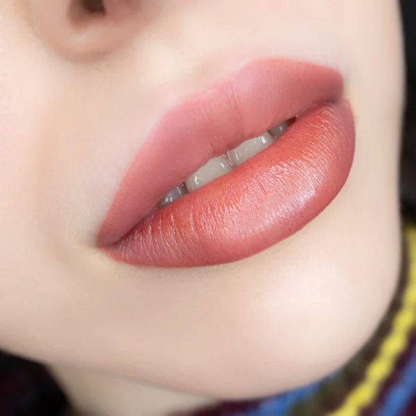 Phun môi công nghệ châu âu tuy an toàn nhưng không phải ai cũng phù hợp