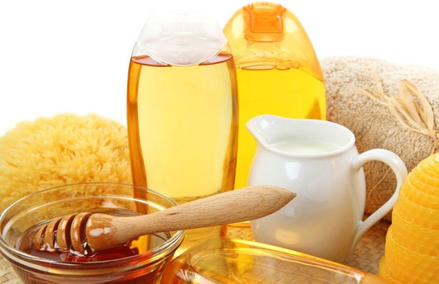 Sử dụng nguồn nguyên liệu từ thiên nhiên chăm sóc da mụn