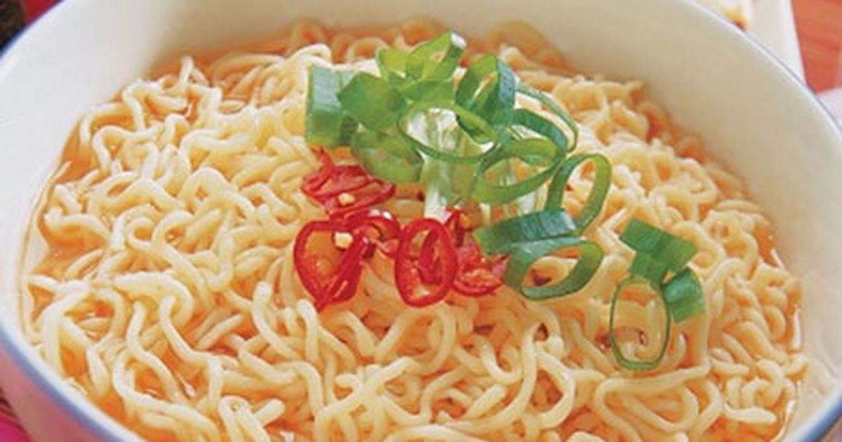 Cắt mí có được ăn mì tôm không?