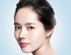 Khuôn mặt nữ đạt tiêu chuẩn