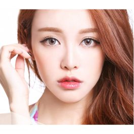 Trào lưu tạo hình môi trái tim đang được săn đón