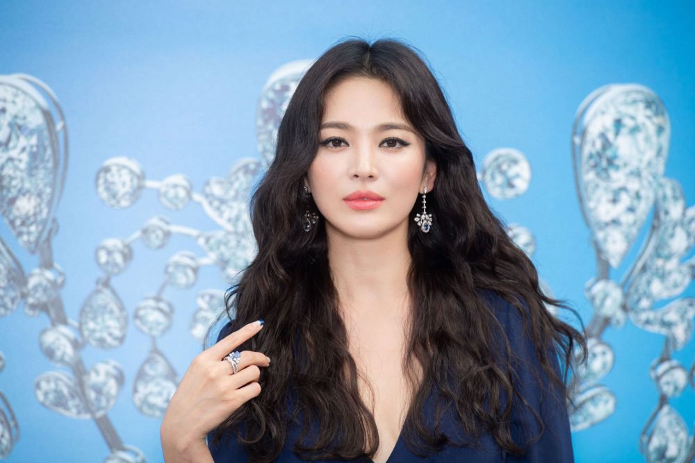 Song Hye Kyo gây thương nhớ với đôi mắt biết nói, giàu cảm xúc