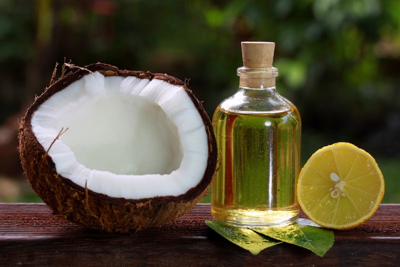 Trị sẹo bằng dầu dừa