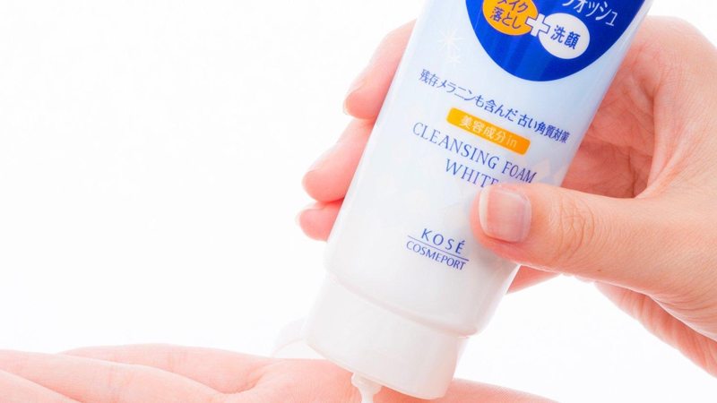 Sữa rửa mặt Kose Cosmeport Softymo Cleansing Foam White