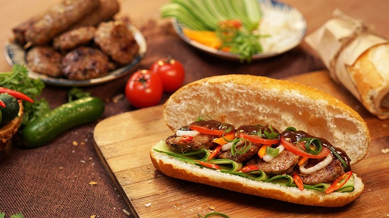 Bạn nên ăn bánh mì vào buổi sáng, tránh ăn buổi tối dễ gây tăng cân - bánh mì bao nhiêu calo